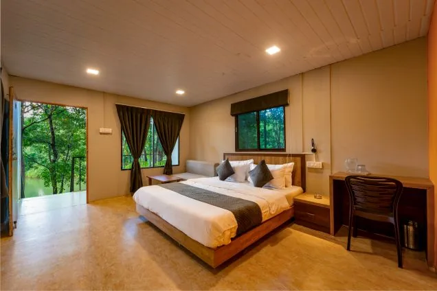 Private couple cottage with forest view at Rain Forest Dandeli